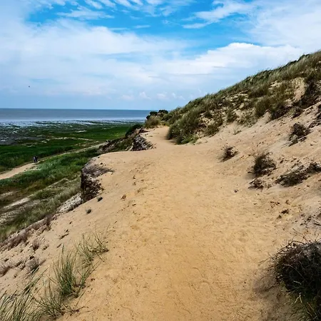 Hues De Karming Apartment *