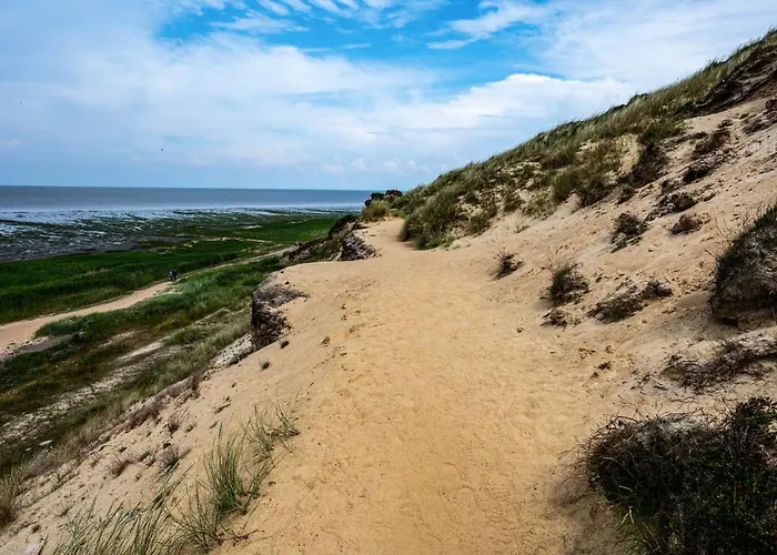 Hues De Karming Apartment *